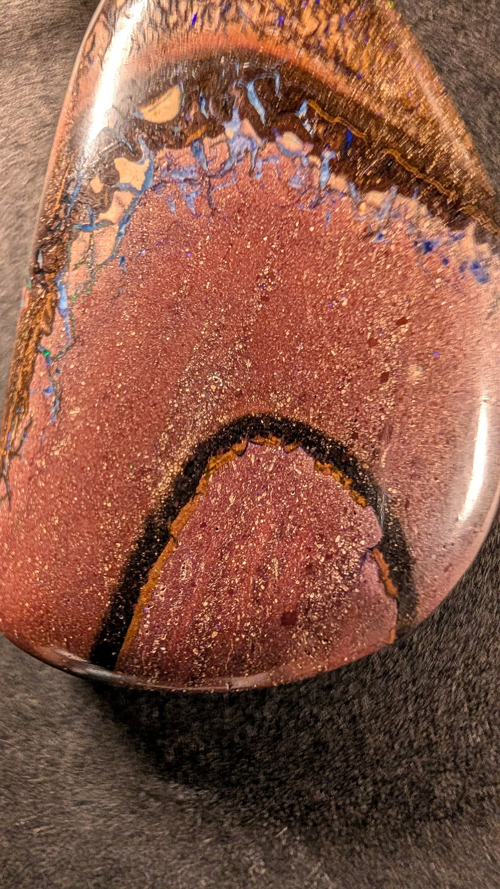 Boulder Opal - Kette - 49,7 Carat