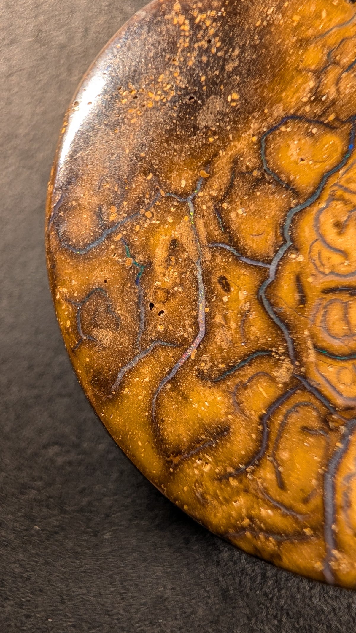 Boulder Opal Kette, 108 Carat, Kreisform mit natürlichem Adernetzwerk – Ansicht 6
