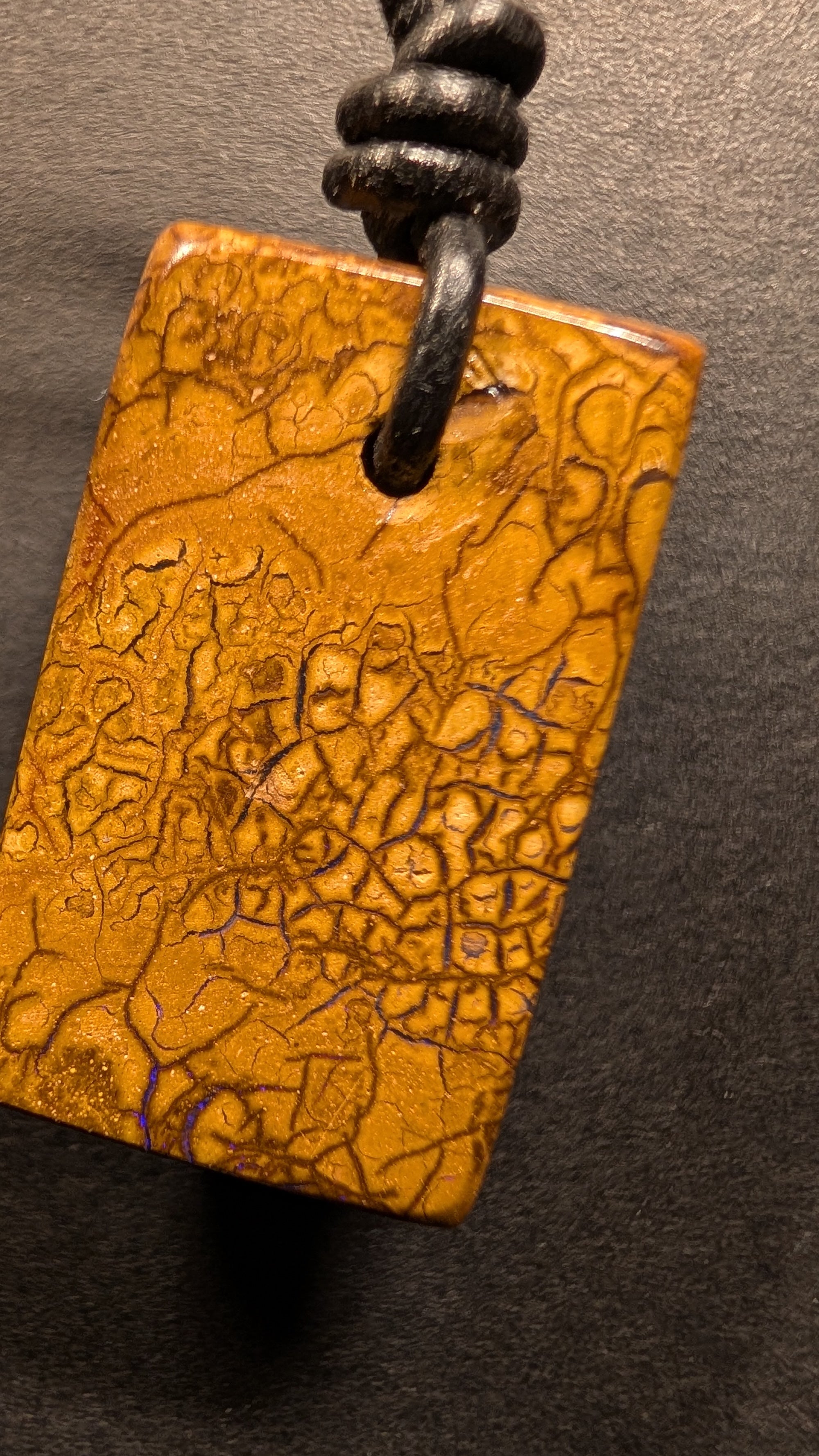 Boulder Opal - Kette - 28,9 Carat