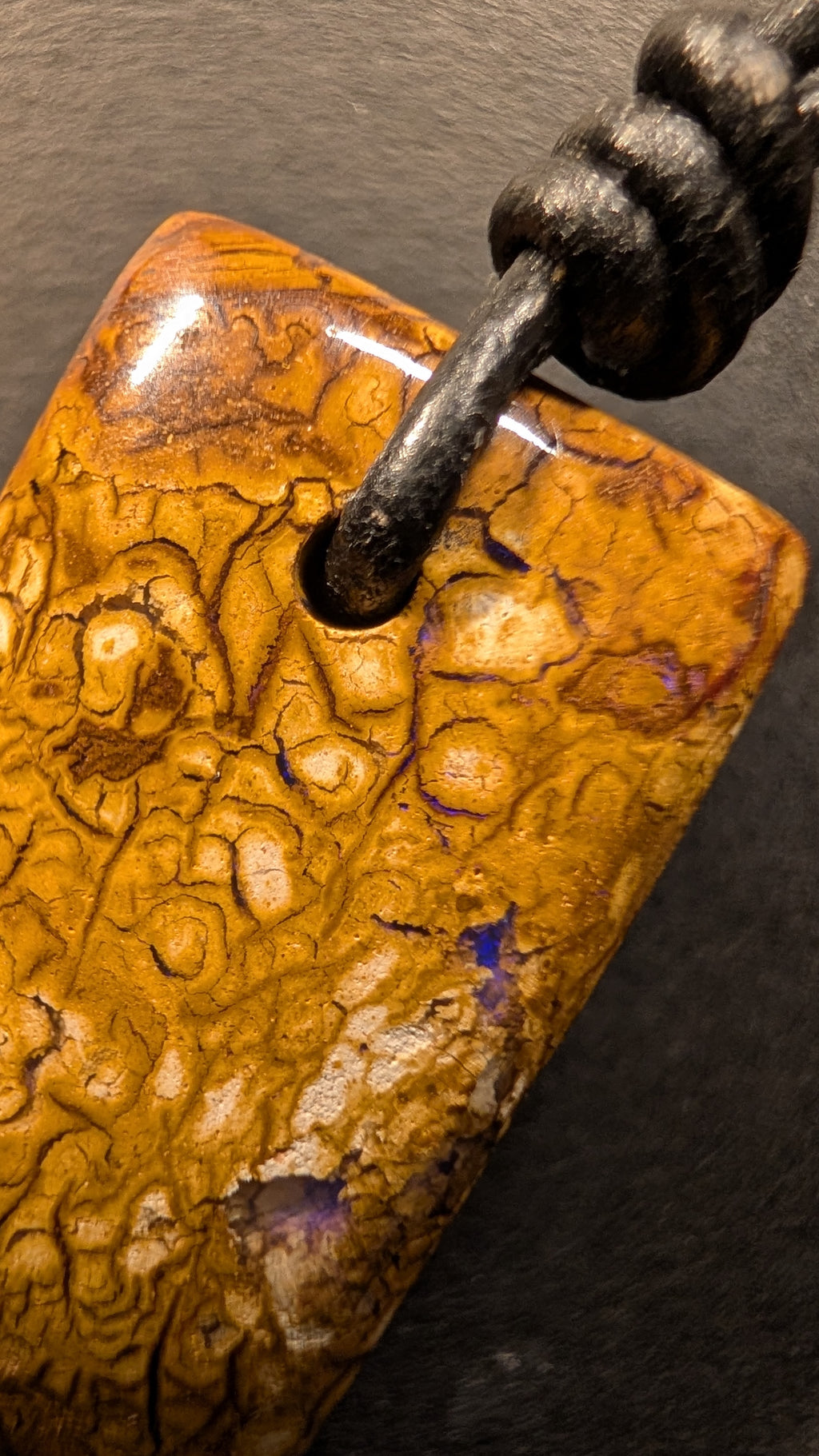 Boulder Opal - Kette - 28,9 Carat