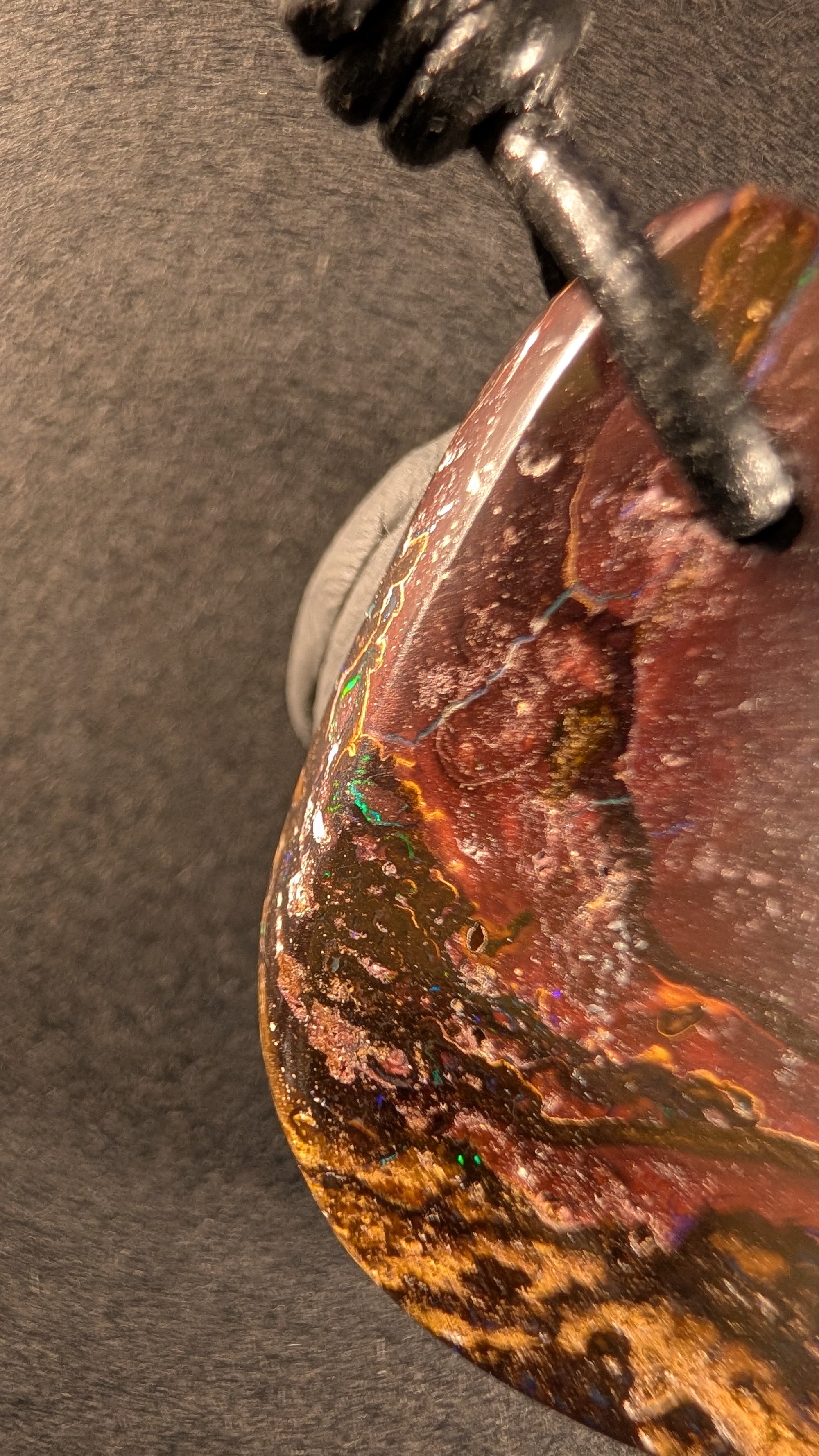 Boulder Opal - Kette - 62 Carat