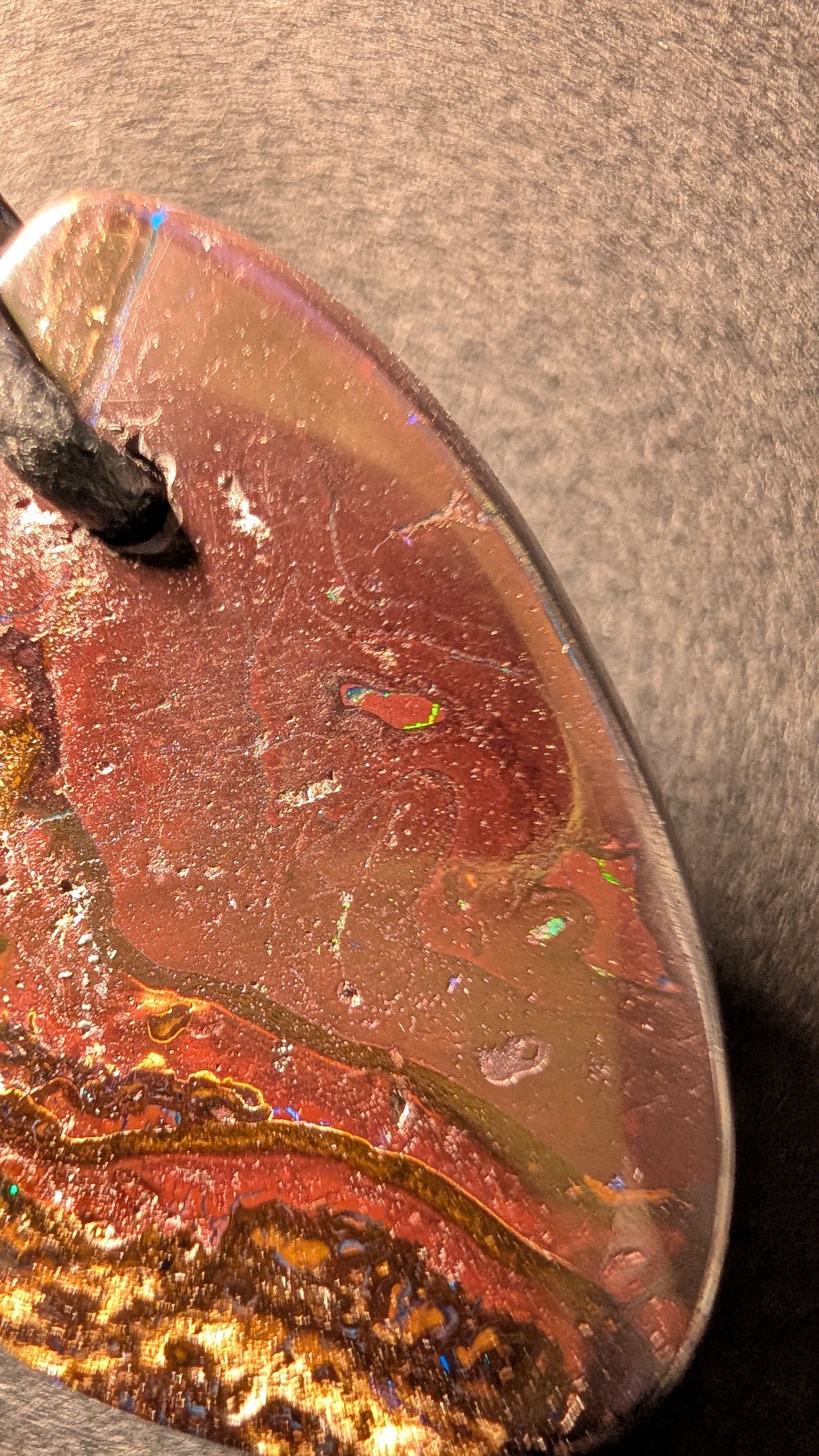 Boulder Opal - Kette - 62 Carat