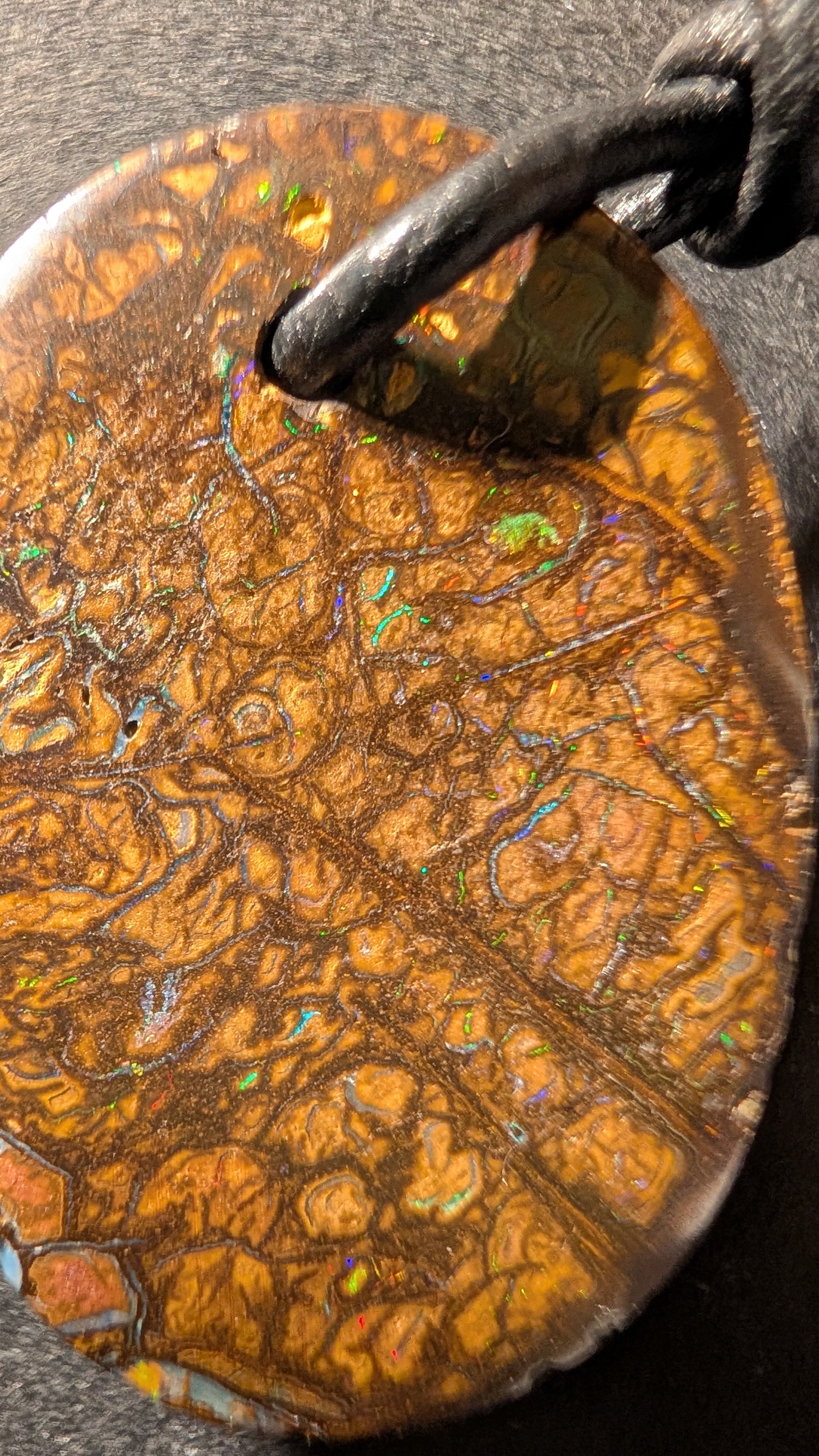 Boulder Opal - Kette - 30,7 Carat