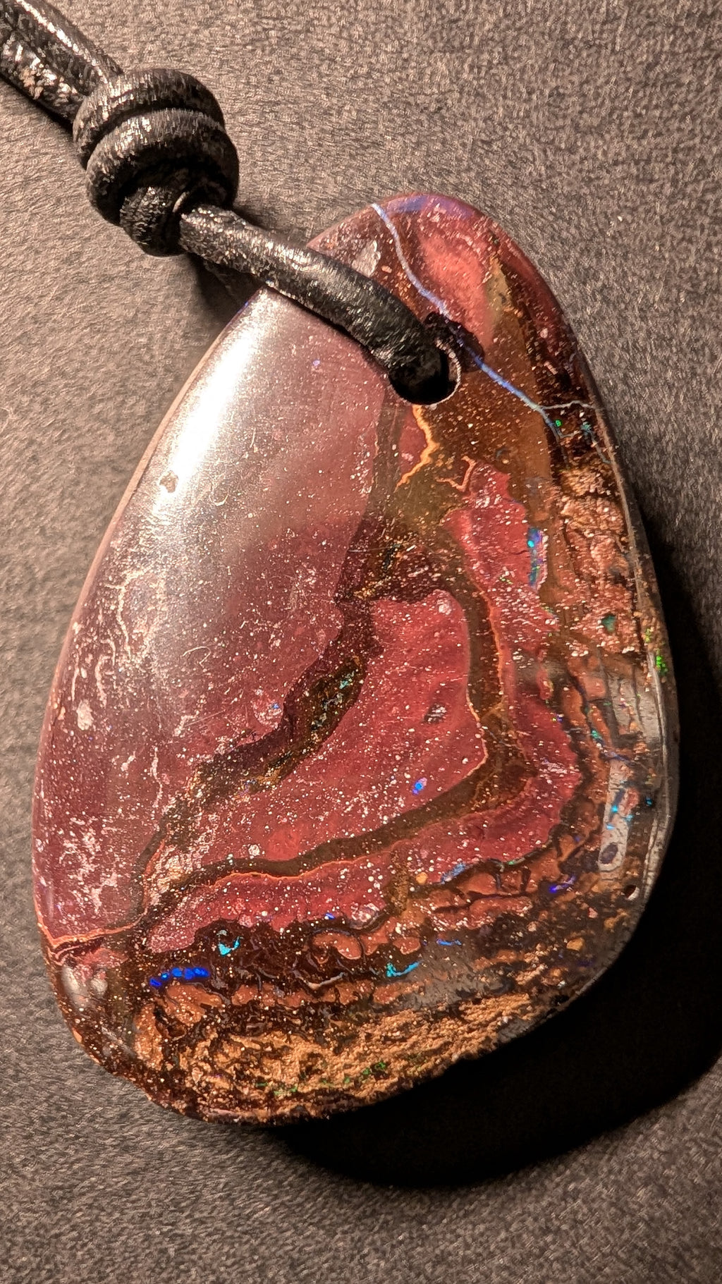 Boulder Opal - Kette - 62 Carat