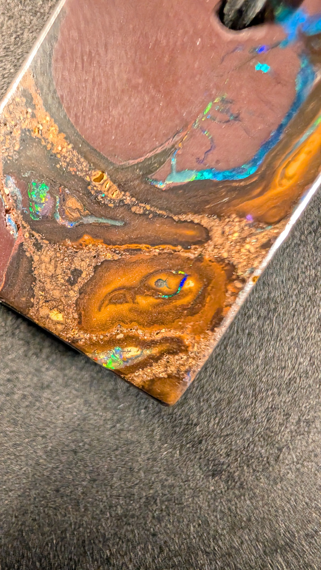 Boulder Opal - Kette - 50,2 Carat