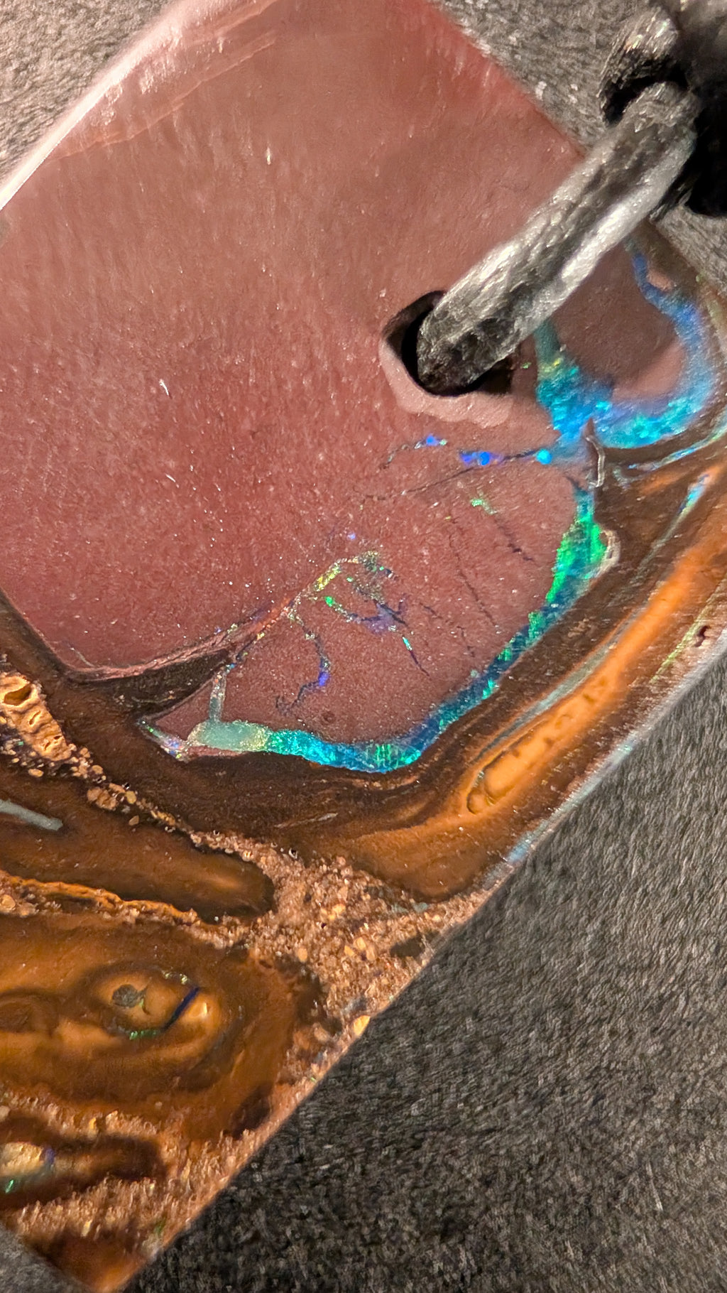 Boulder Opal - Kette - 50,2 Carat