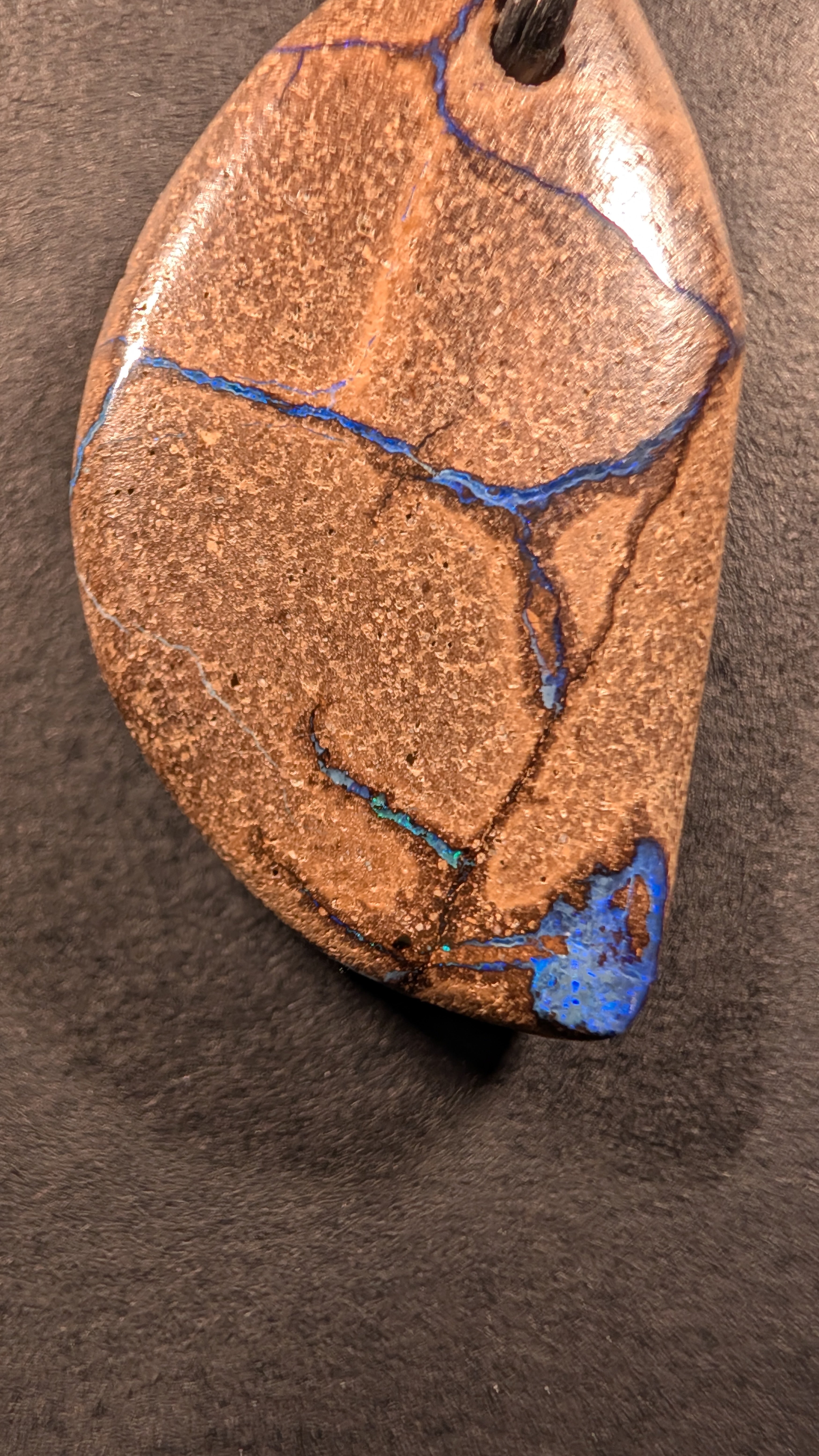 Boulder Opal - Kette - 22,5 Carat