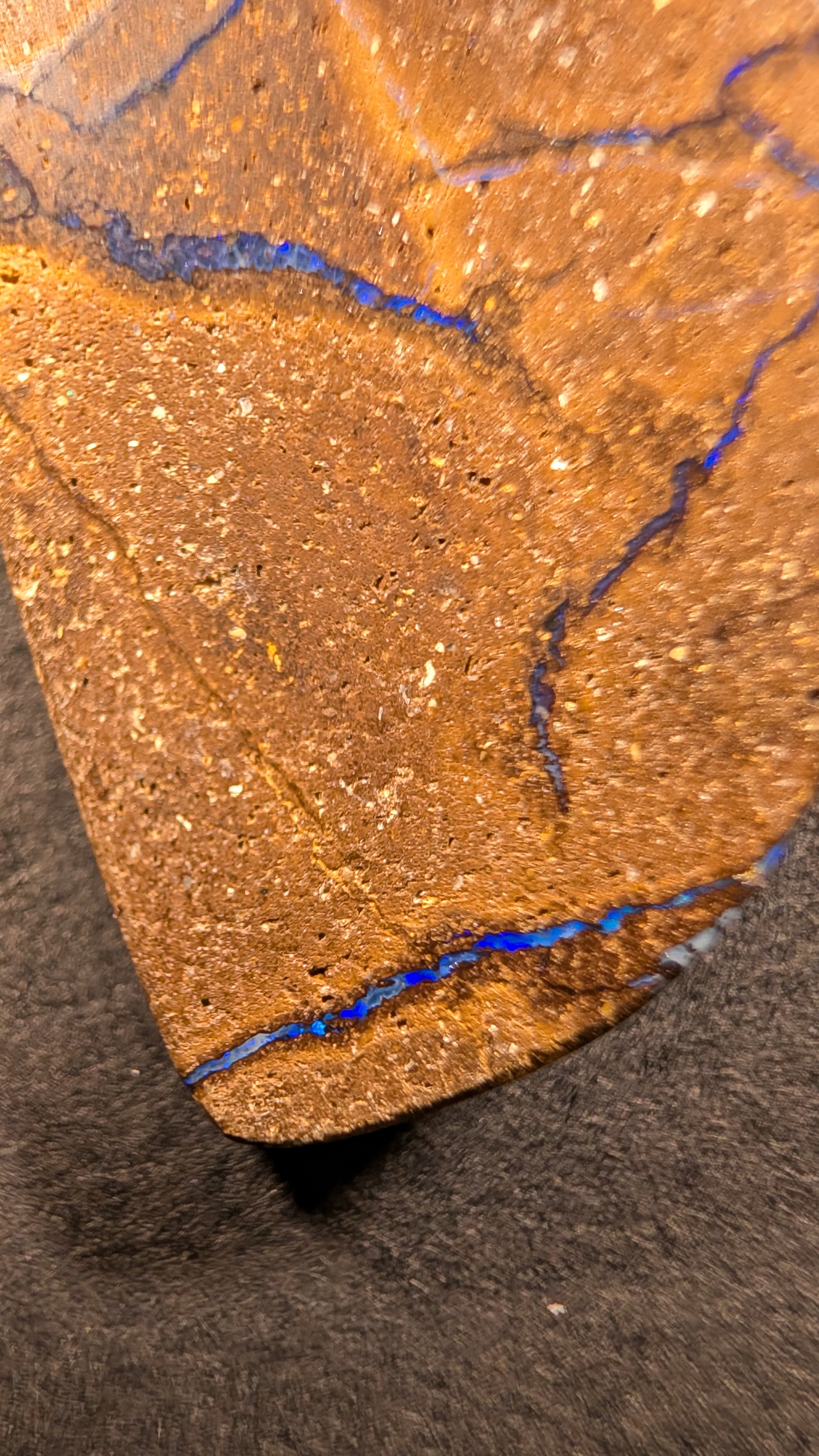 Boulder Opal - Kette - 22,5 Carat