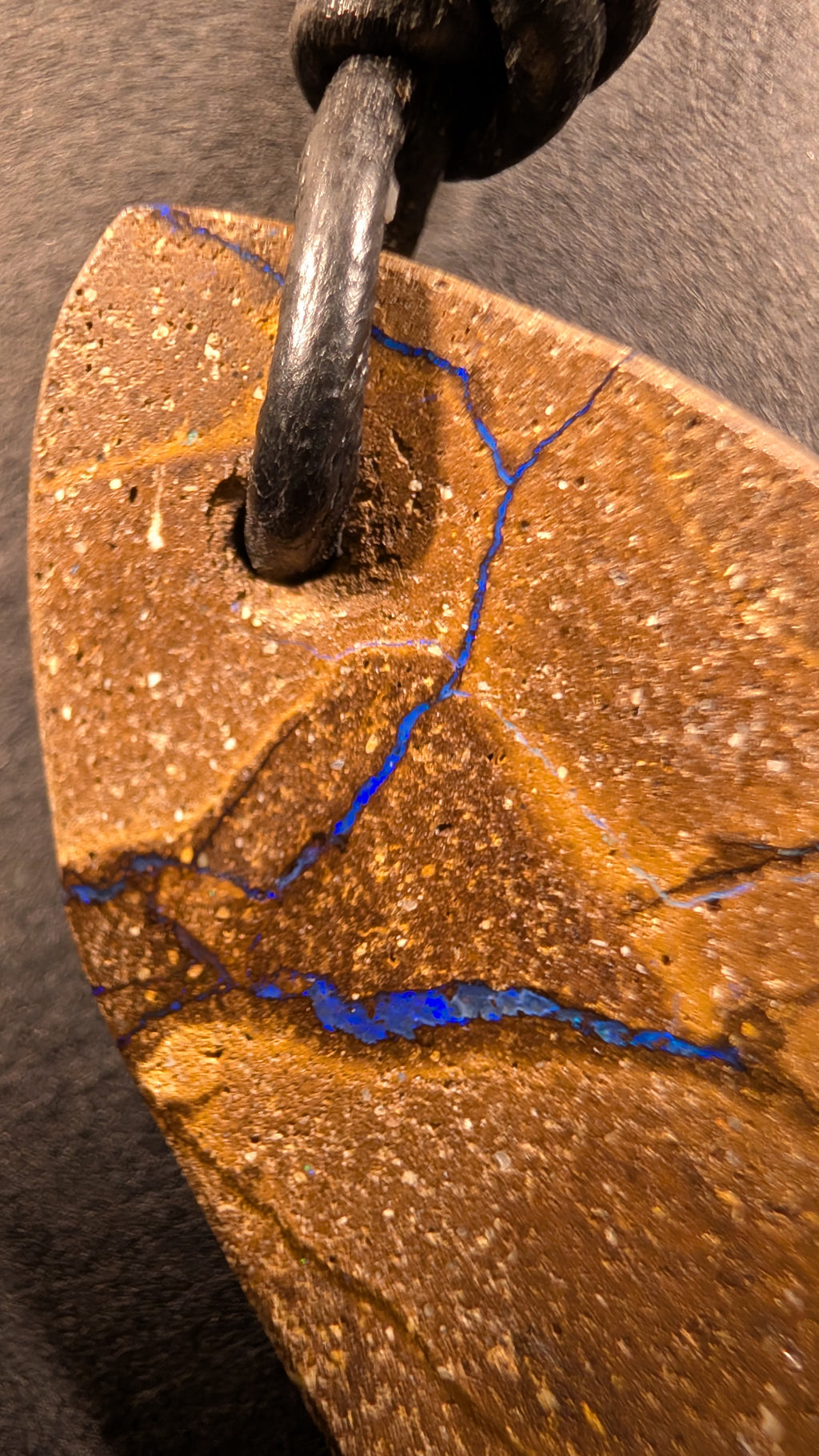Boulder Opal - Kette - 22,5 Carat