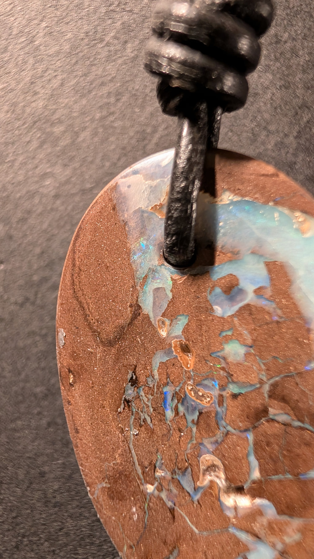 Boulder Opal - Kette - 34,8 Carat