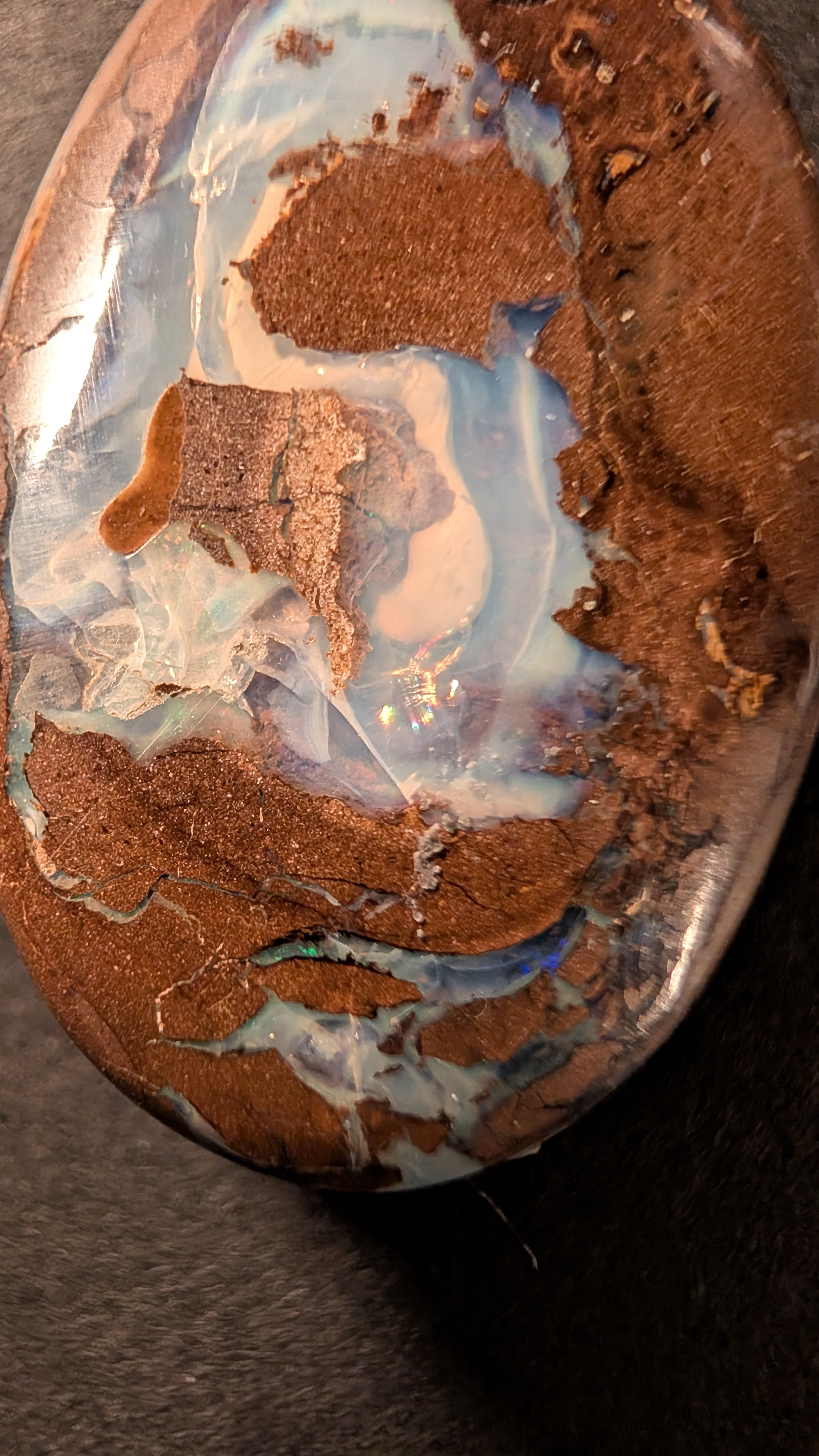 Boulder Opal - Kette - 34,8 Carat