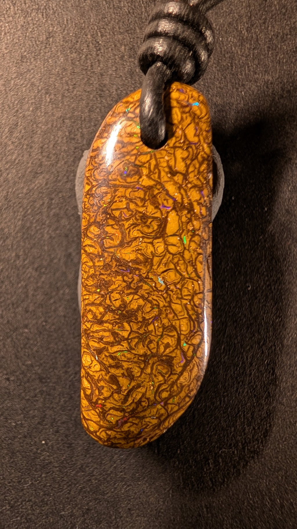 Boulder Opal - Kette - 31,3 Carat