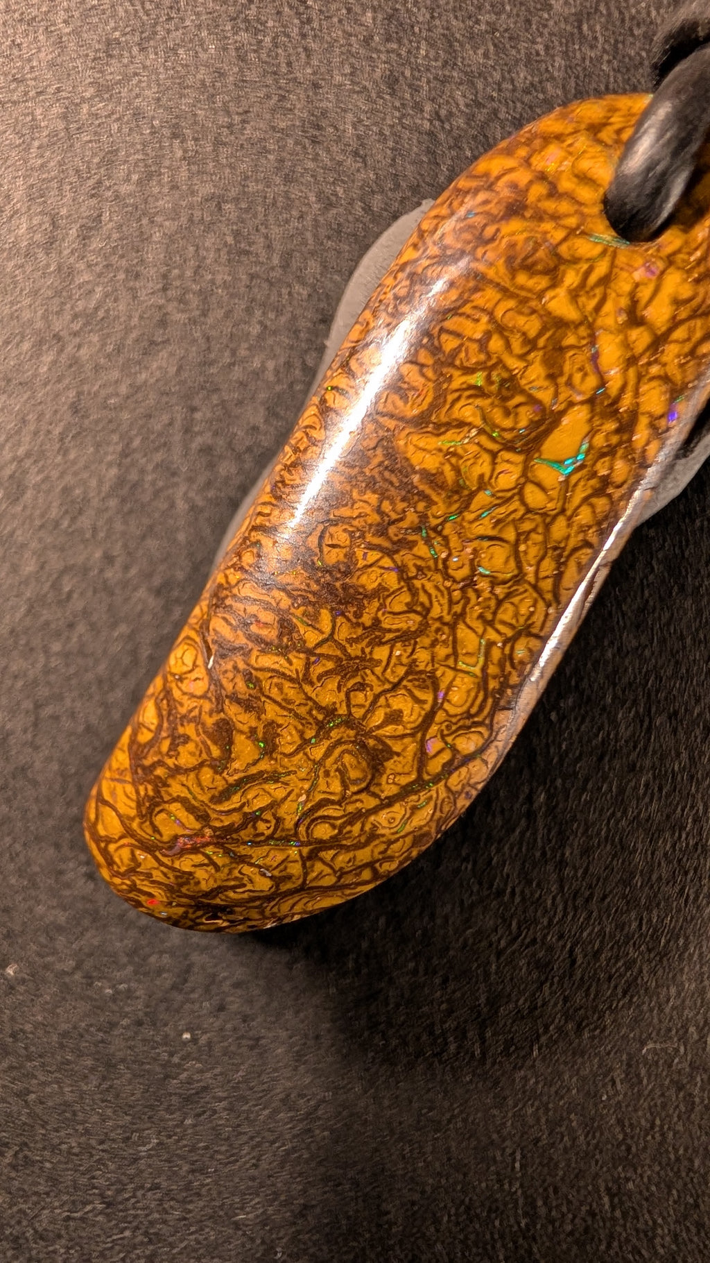 Boulder Opal - Kette - 31,3 Carat
