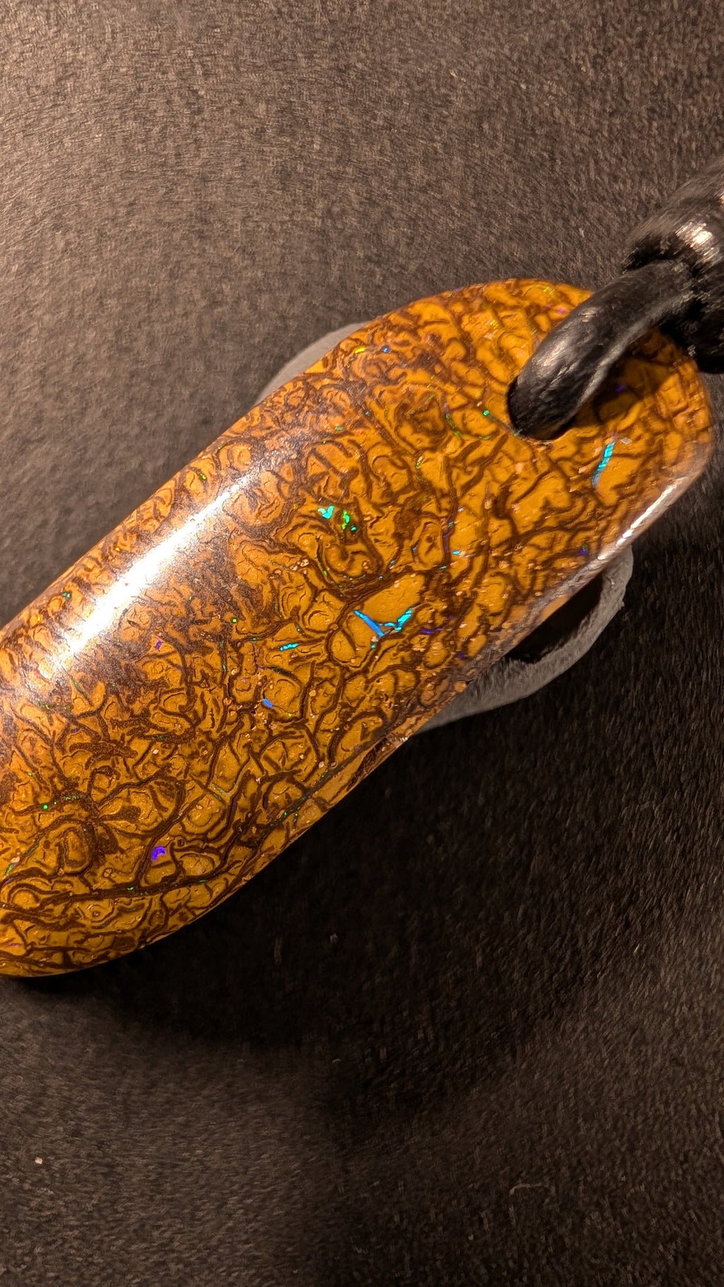Boulder Opal - Kette - 31,3 Carat