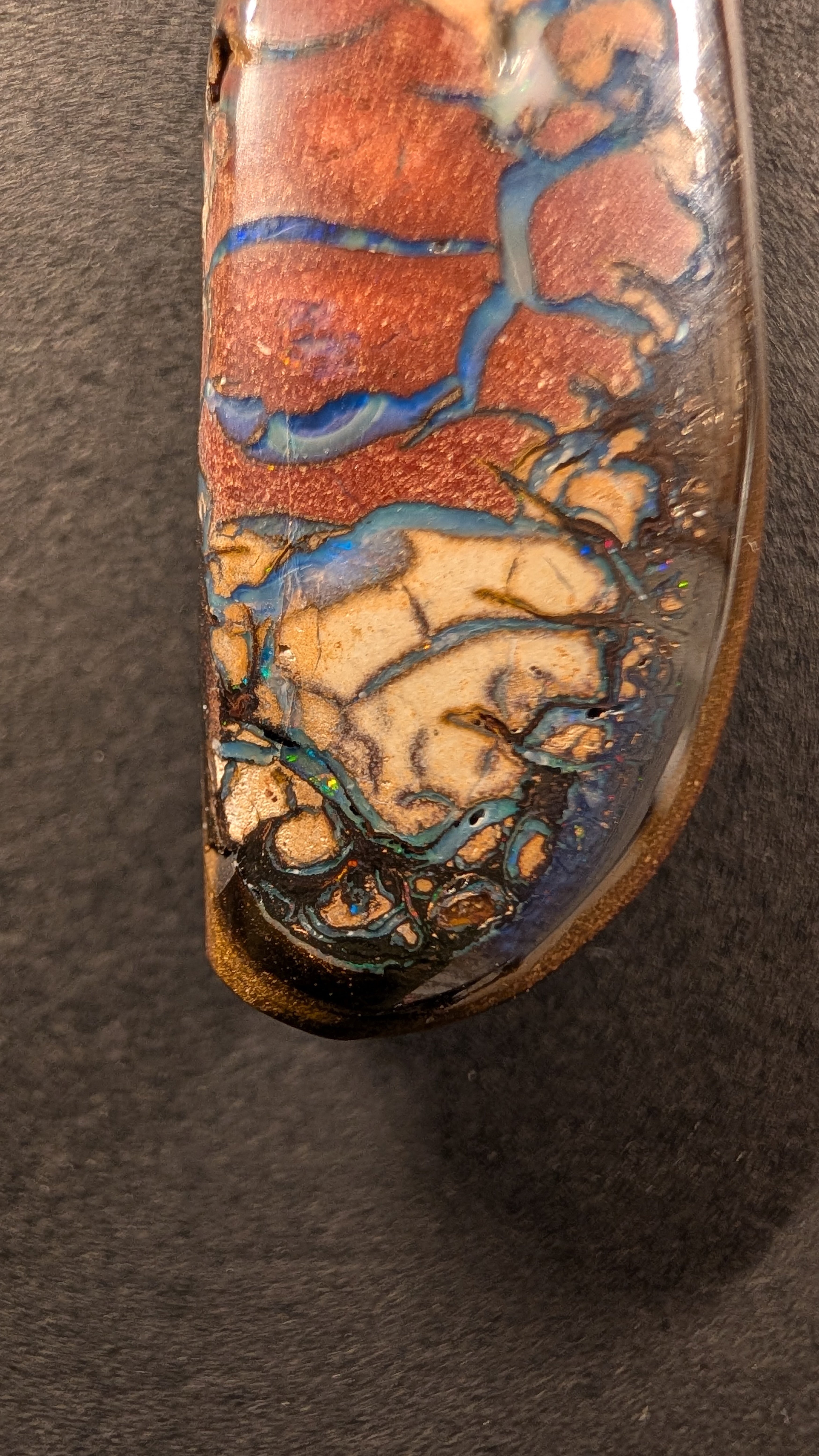 Boulder Opal - Kette - 40,4 Carat