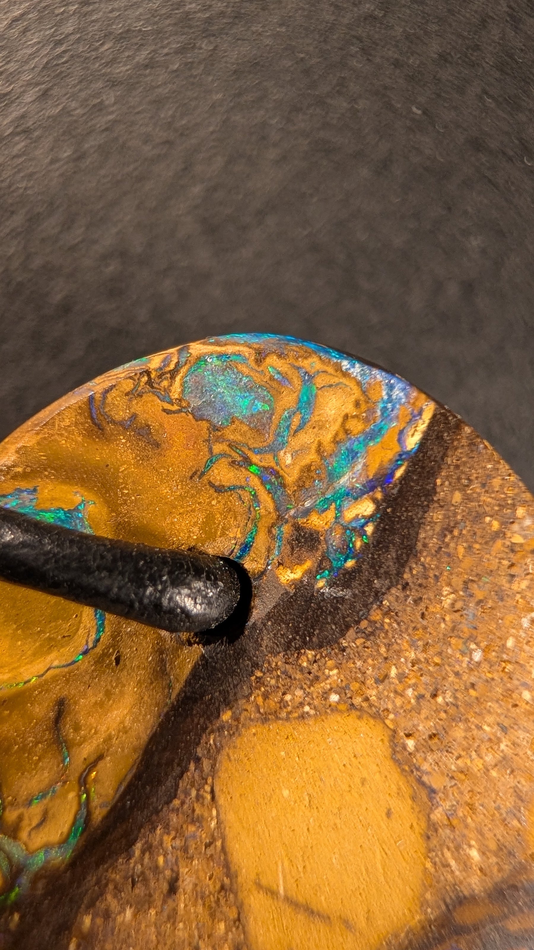 Boulder Opal - Kette - 48,6 Carat