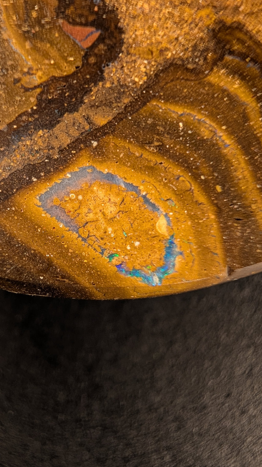 Boulder Opal - Kette - 48,6 Carat