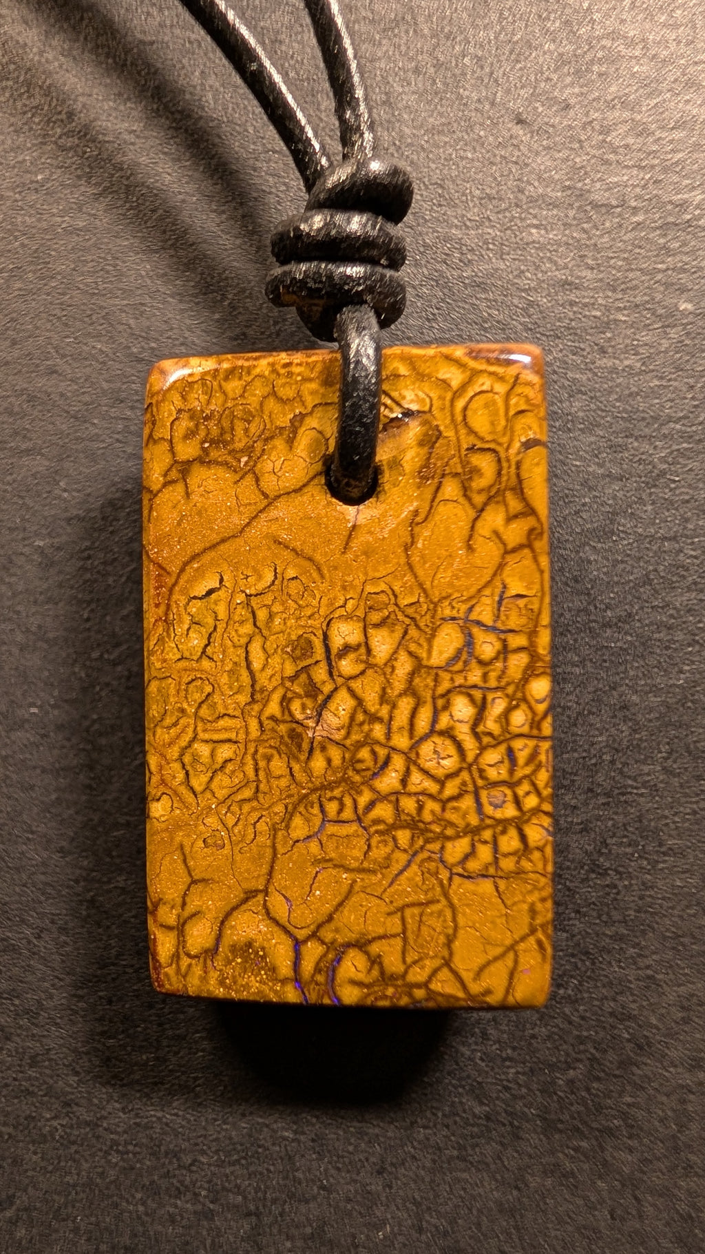 Boulder Opal - Kette - 28,9 Carat