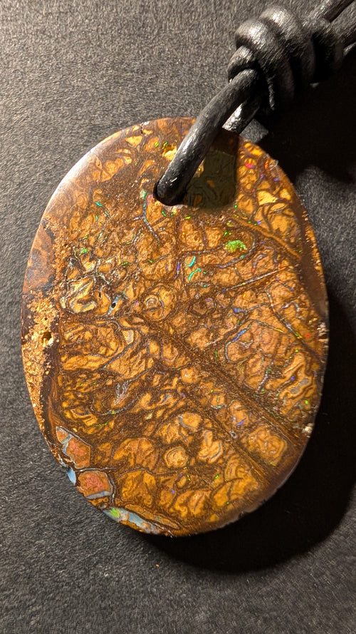 Boulder Opal - Kette - 30,7 Carat
