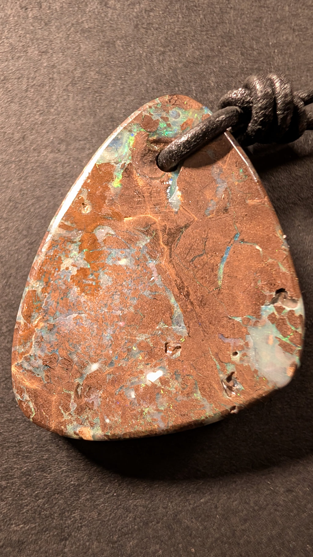 Boulder Opal - Kette - 39,7 Carat