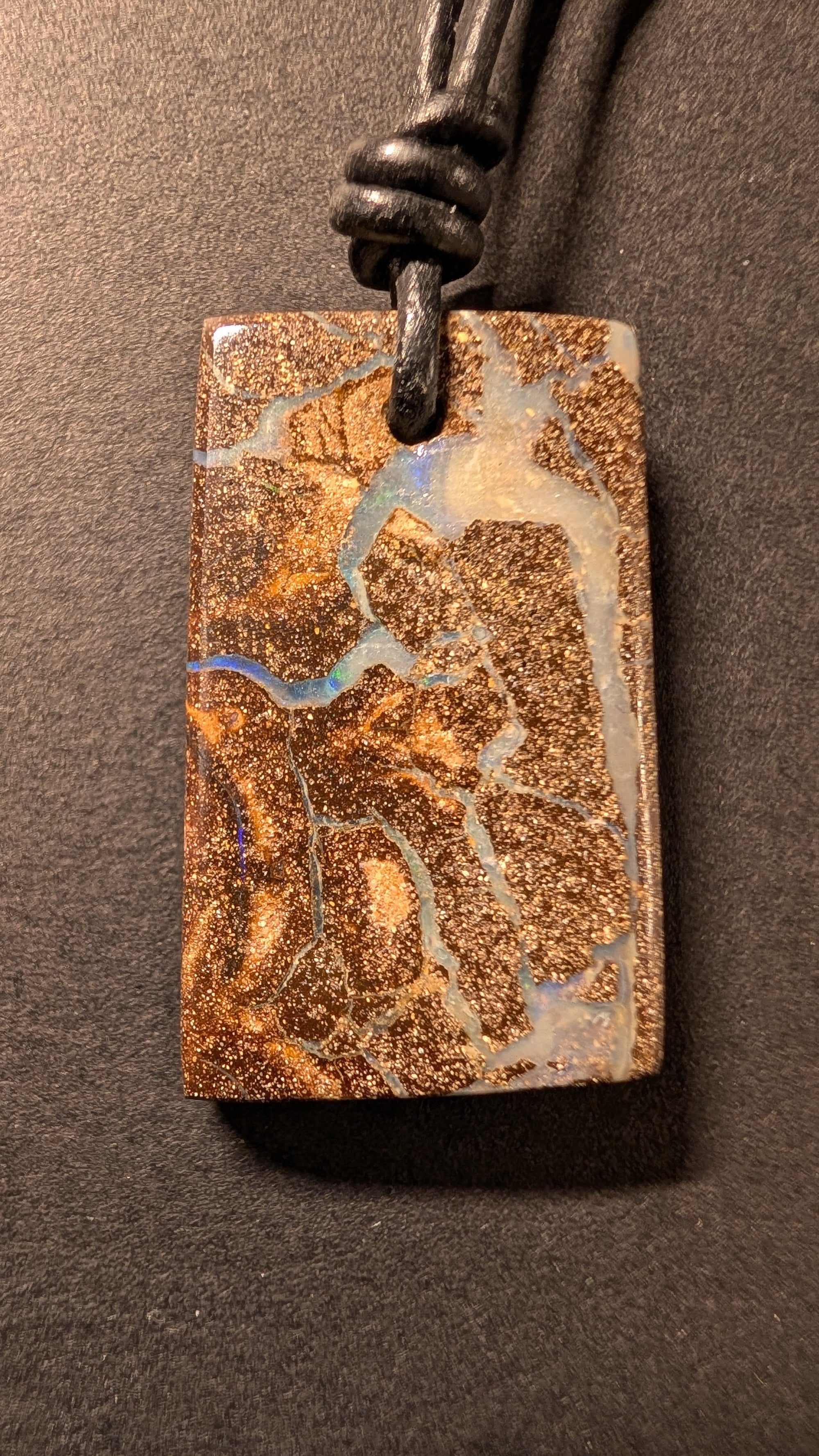 Boulder Opal - Kette - 41,5 Carat