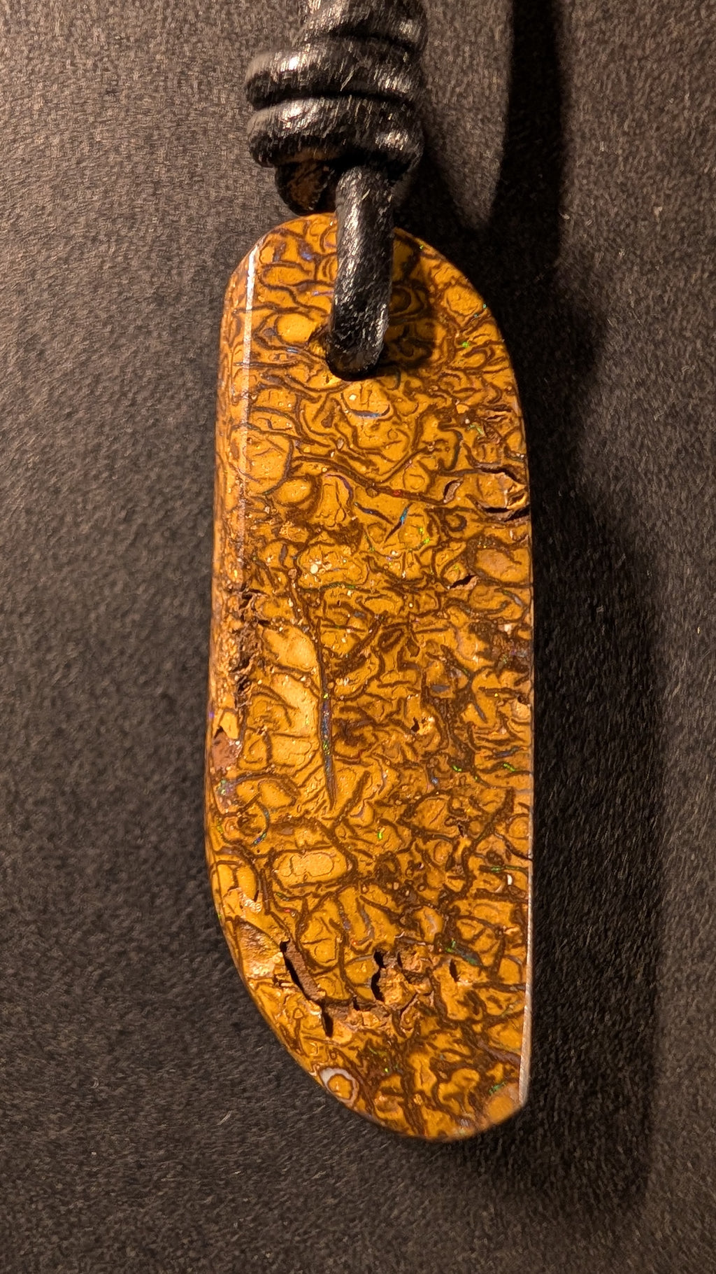 Boulder Opal - Kette - 31,3 Carat
