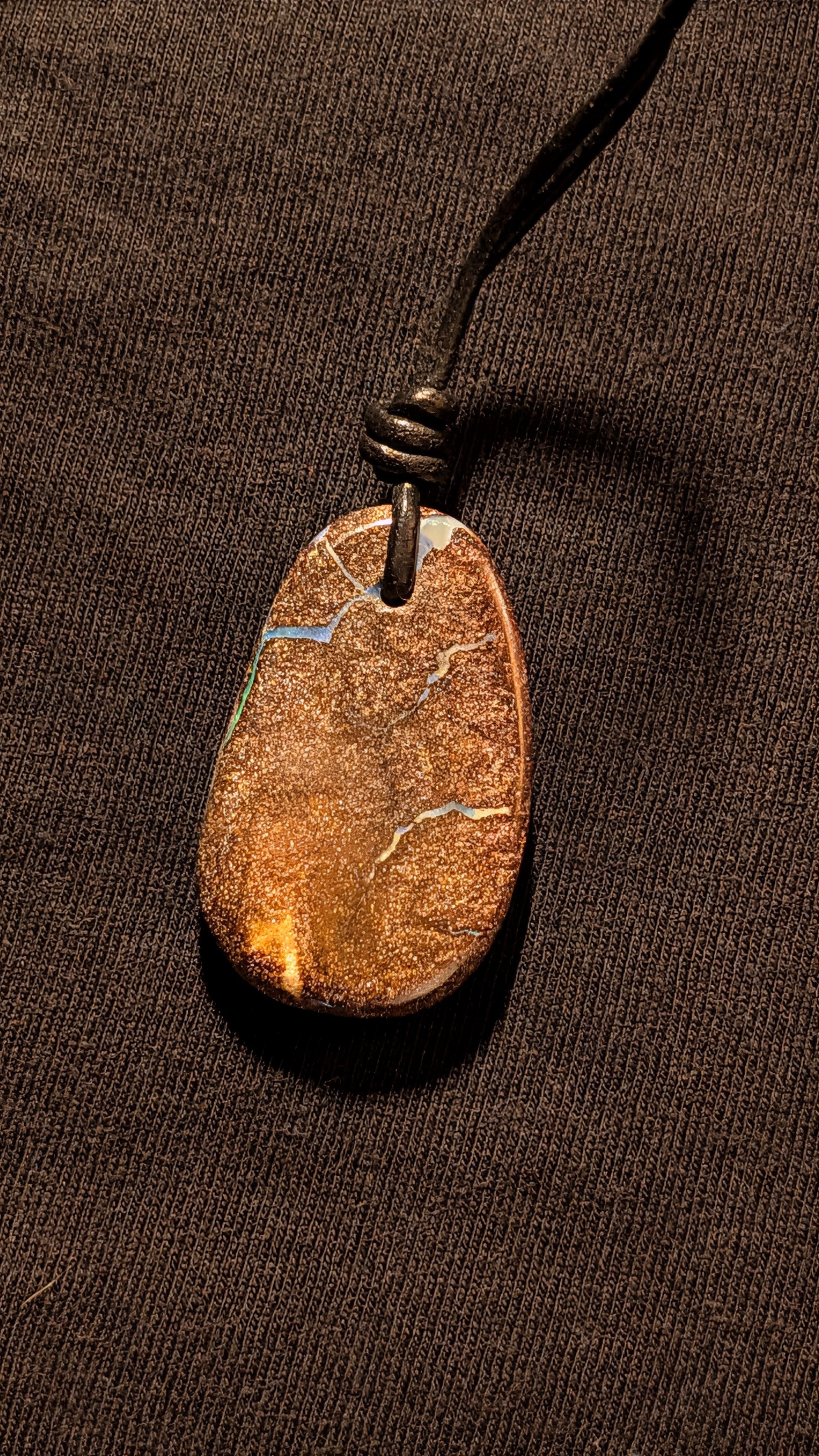 Boulder Opal - Kette - 56 Carat