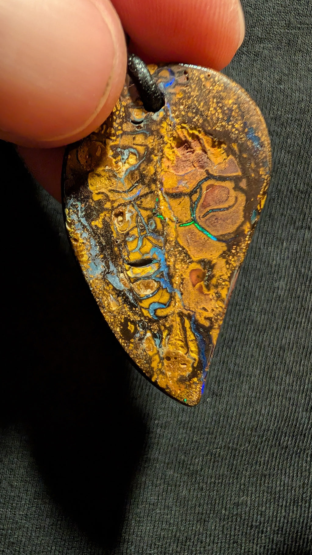 Boulder Opal - Kette - 46 Carat