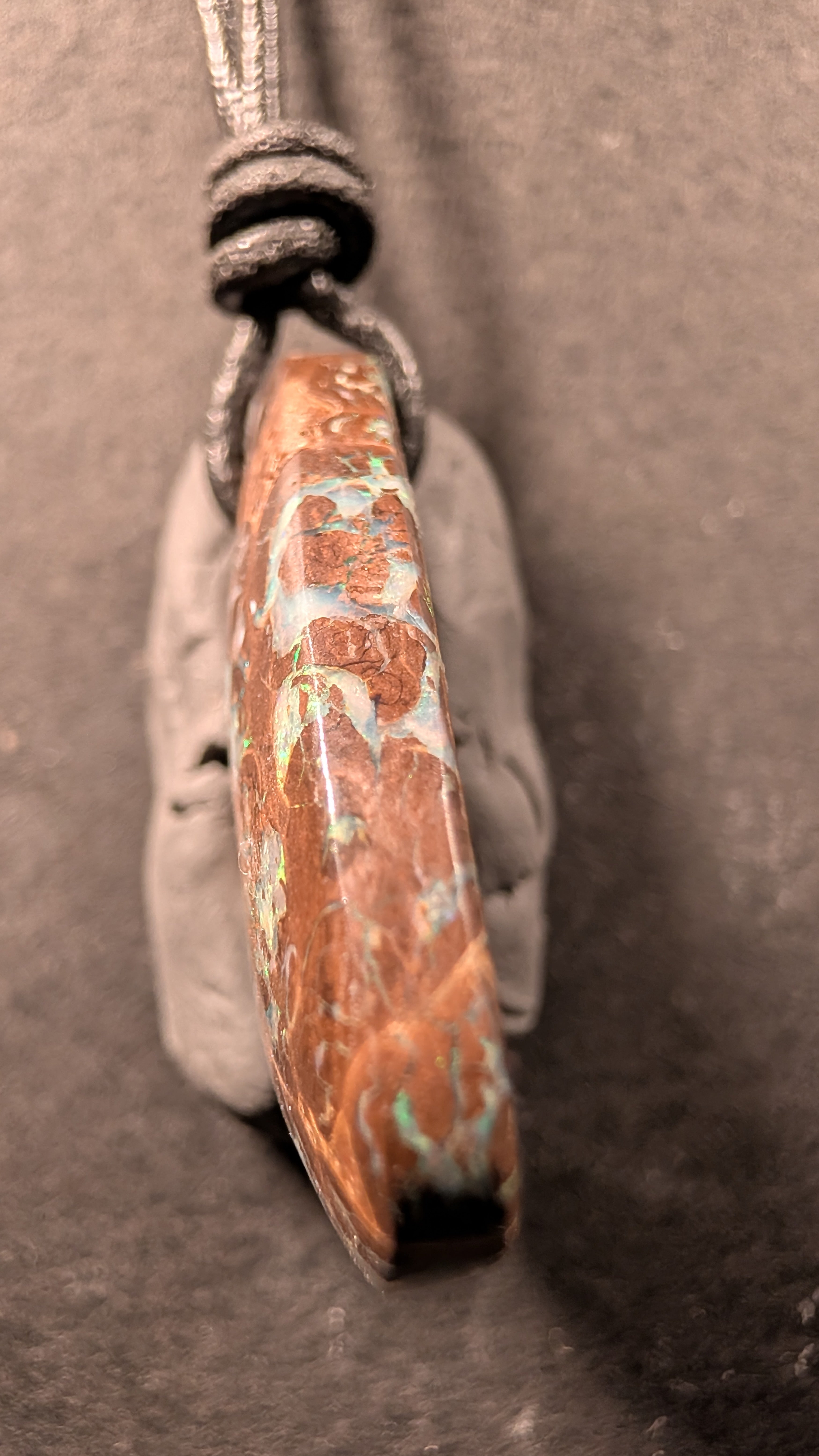 Boulder Opal - Kette - 39,7 Carat
