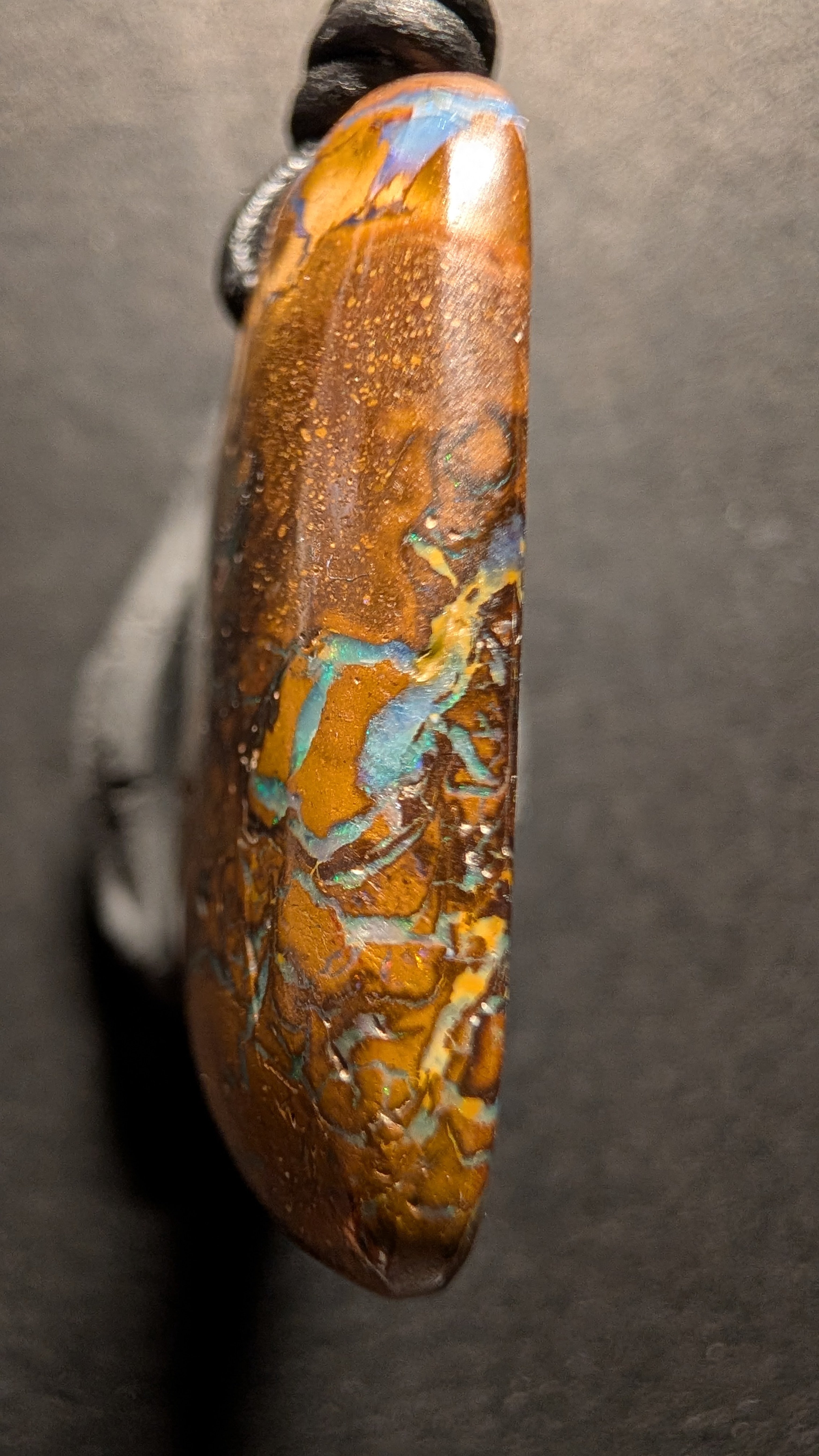 Yowah Boulder Opal - Kette - 53,7 Carat