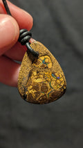 Boulder Opal - Kette - 26,8 Carat