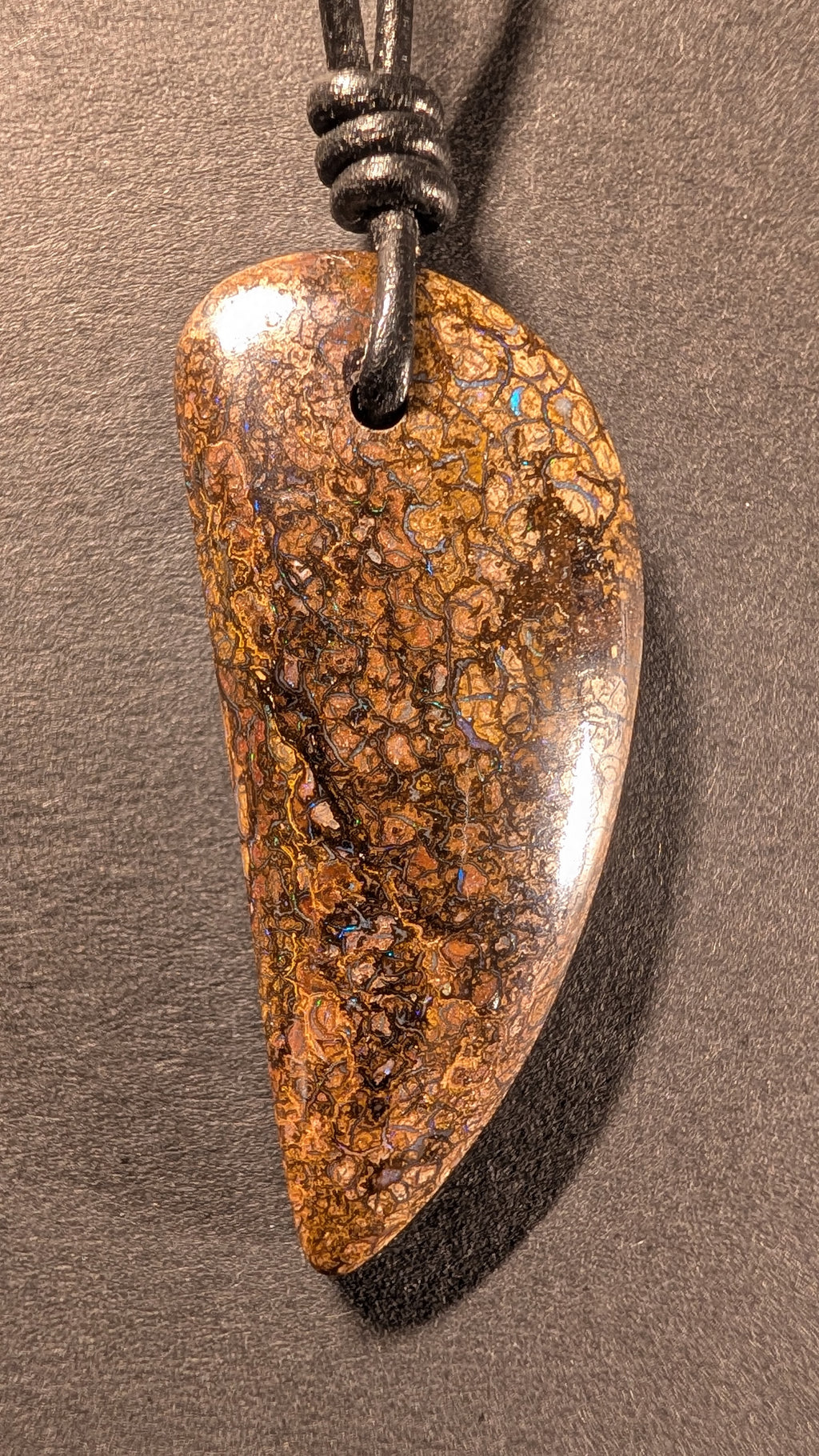 Boulder Opal - Kette - 49 Carat