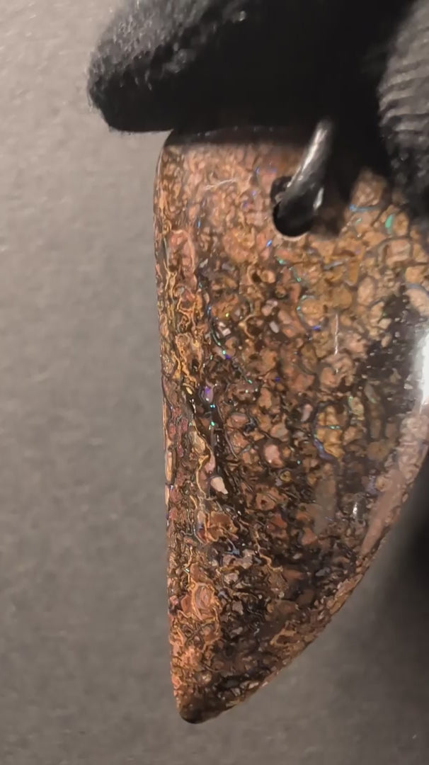 Boulder Opal - Kette - 49 Carat